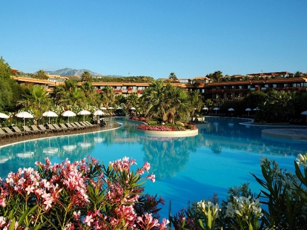 Acacia Resort Nave + Villaggio